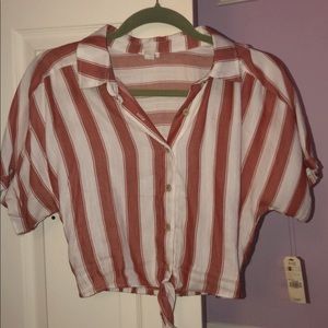 Cropped Garage shirt